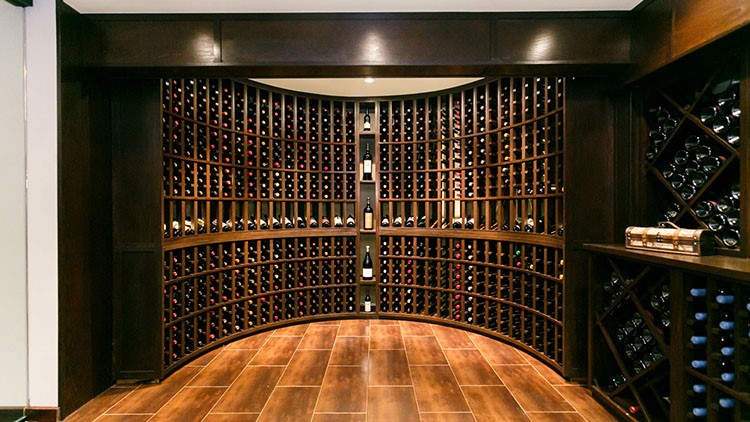 紅酒倉(cāng)儲(chǔ)庫(kù)